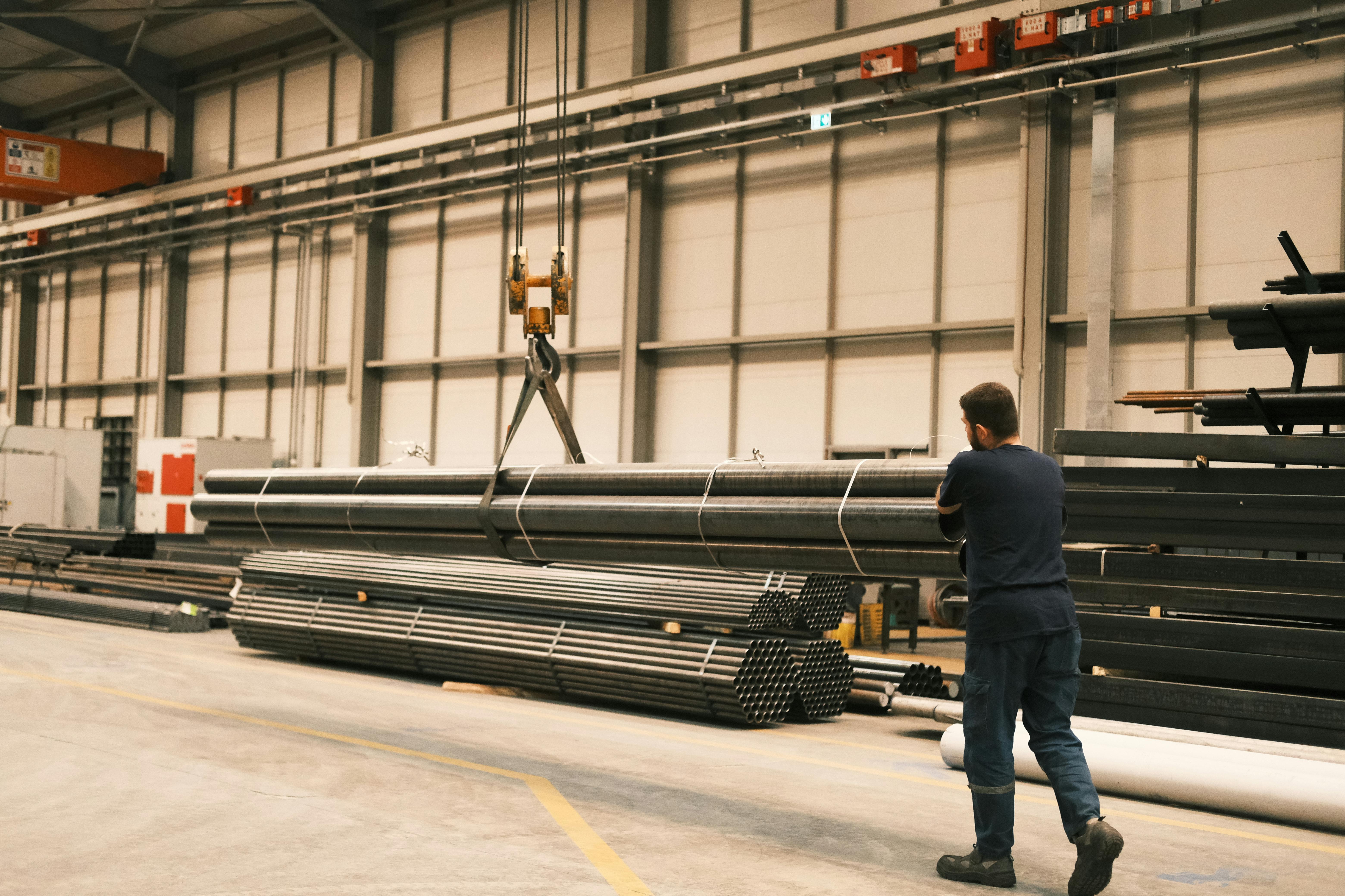 ERW welded steel pipes IS 1239 API 5L loading for dispatch