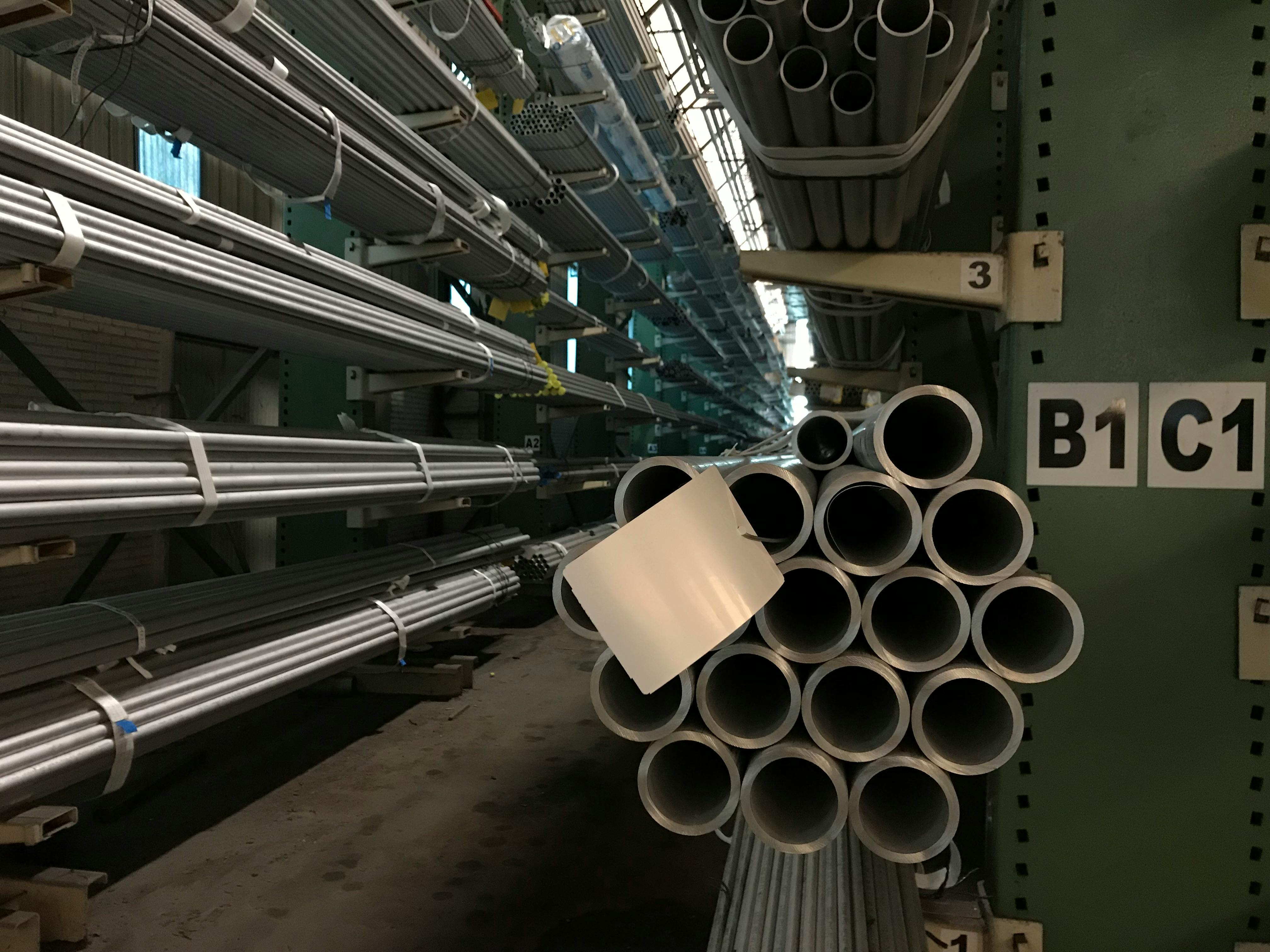 Steel pipe engineering blueprints and seamless pipe planning